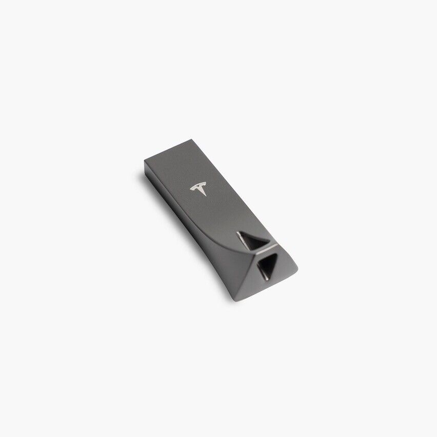 TESLA Store Model S 3 X Y Genuine OEM USB Flash Drive Dashcam Sentry Mode 128GB