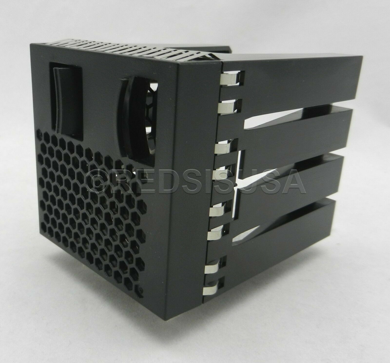 IBM 2.5-inch 4-drive filler panel for System X3650 M5 00KF417