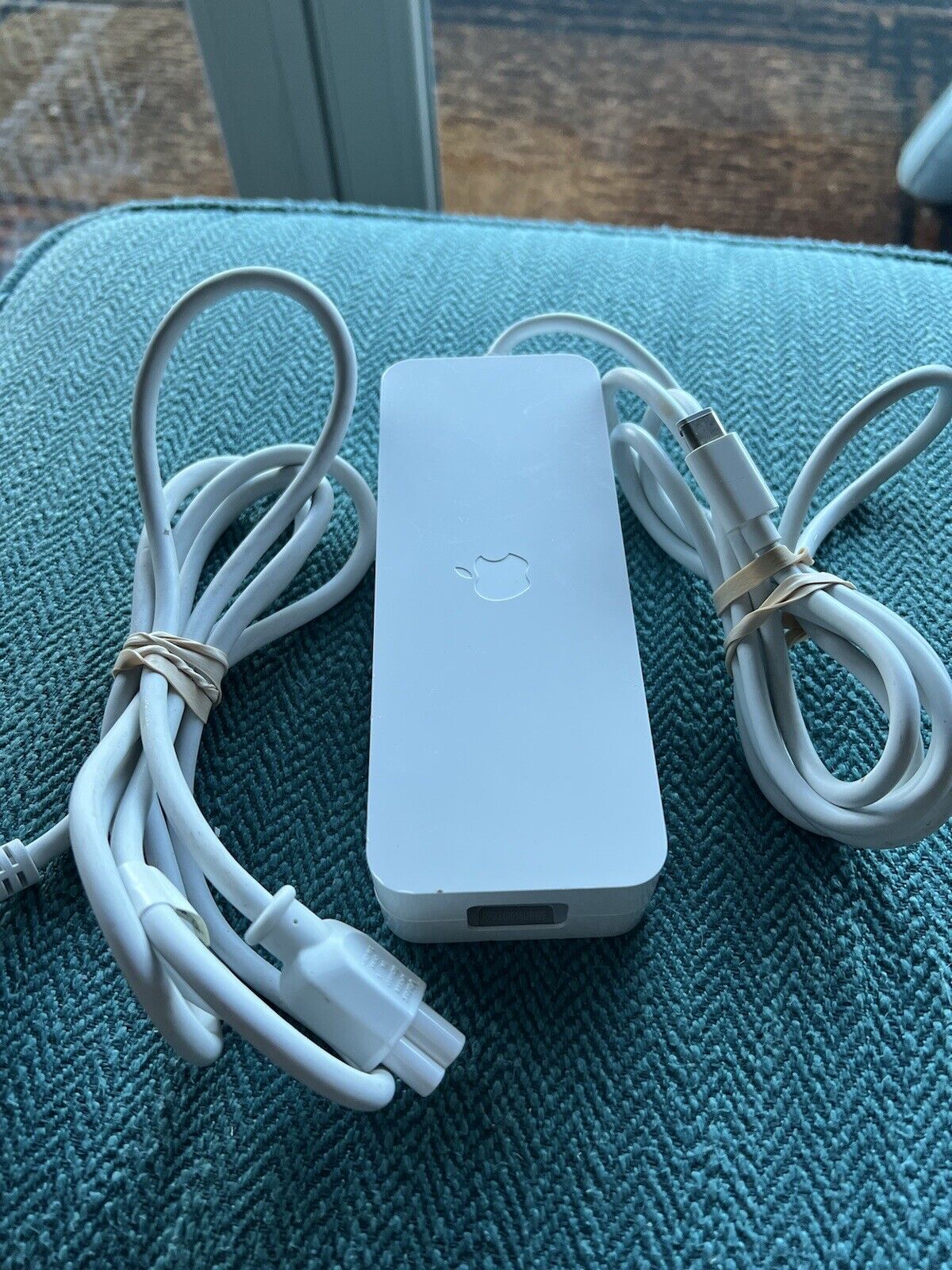 Apple Mac Mini 1 10W Power Adapter (A1188) - White
