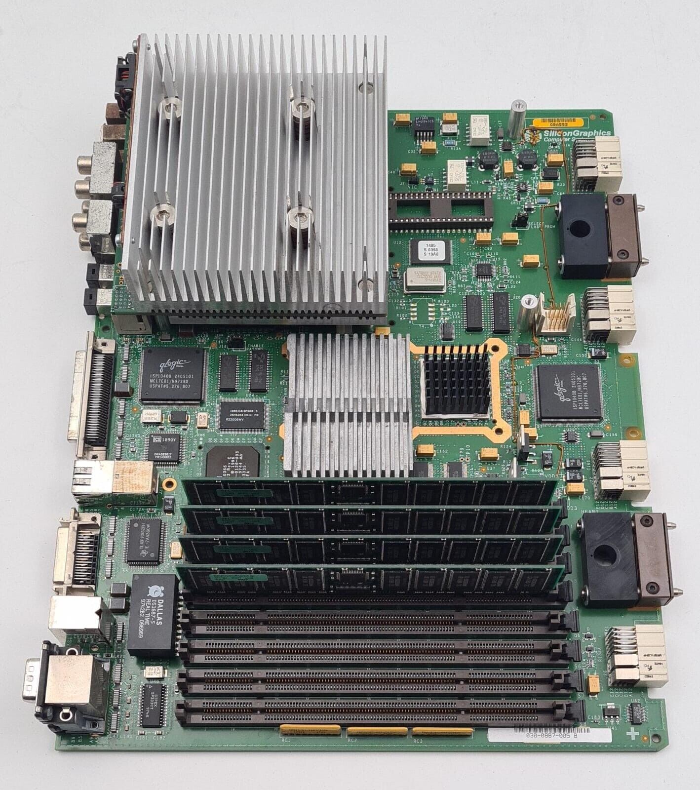 SGI Silicon Graphics Octane Motherboard 030-0887-005 B W/ 4* 64MB RAM