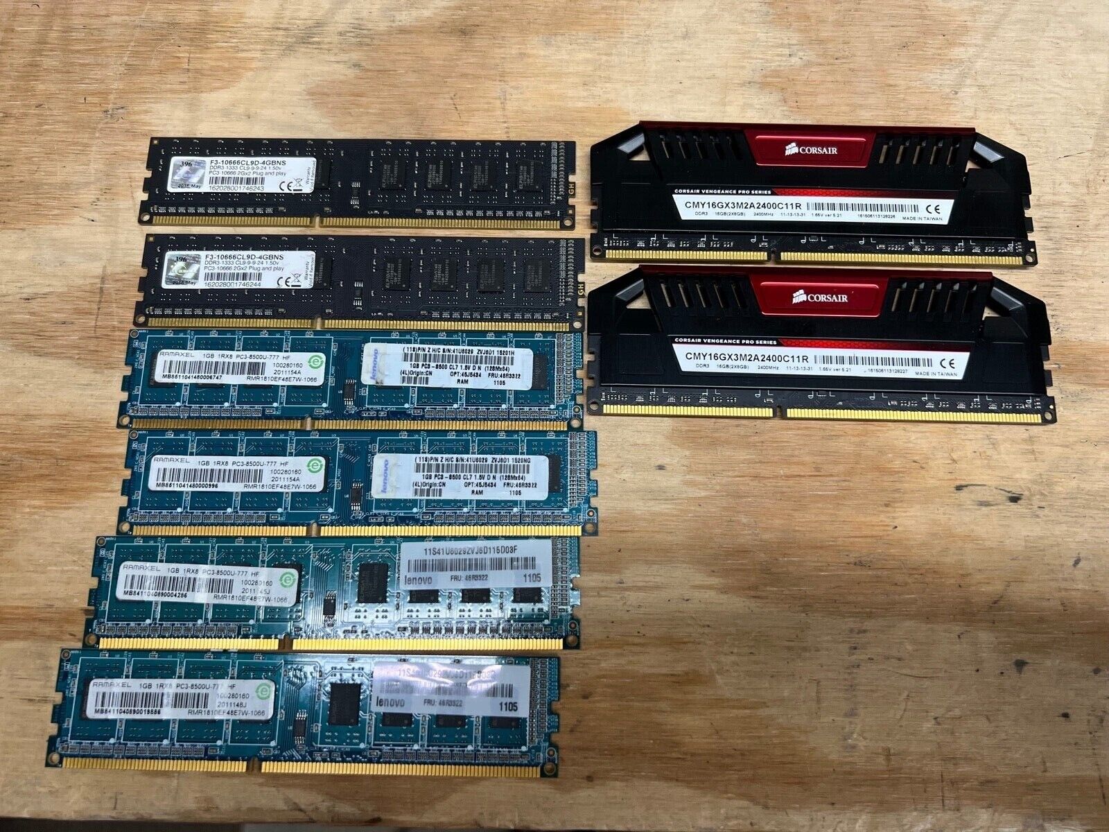 Lot of 8 RAM Modules DDR3 8GB x 2 and other Memory - Corsair See pictures, SALE