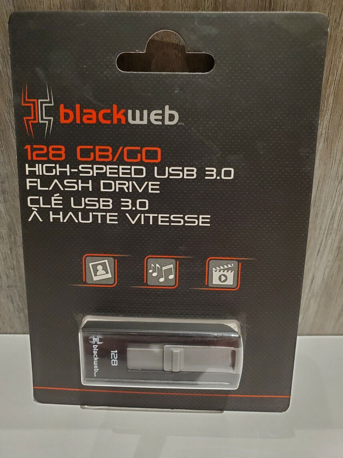 Blackweb 128GB USB 3.0 Flash Drive - NEW