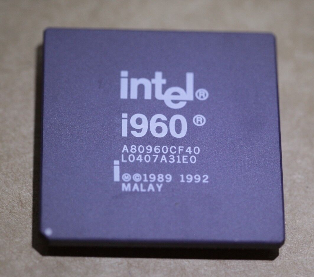 Intel i960 Vintage Rare Processor Ceramic CPU A80960CF40 RISC PGA Gold Pins