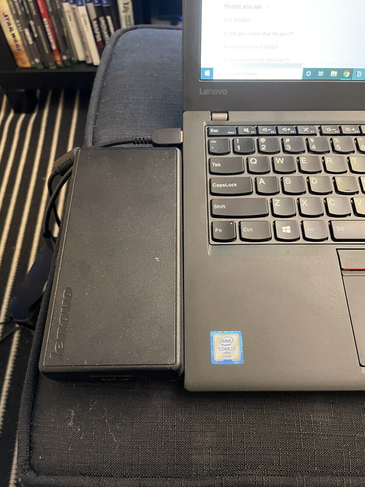 Lenovo ThinkPad X260 12.5in. (256GB, Intel Core i7 6600u, 16GB RAM, Dual Battery