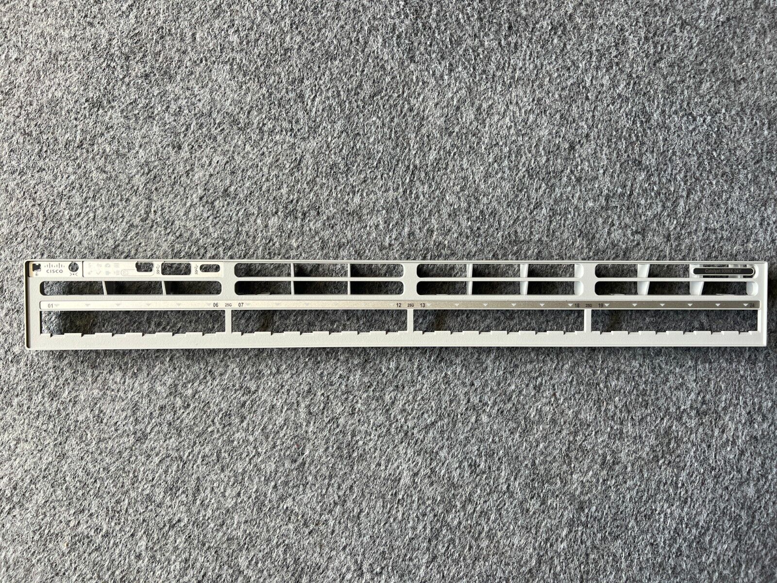 Cisco Catalyst C9300X-24Y Faceplate for Replacement C9300X