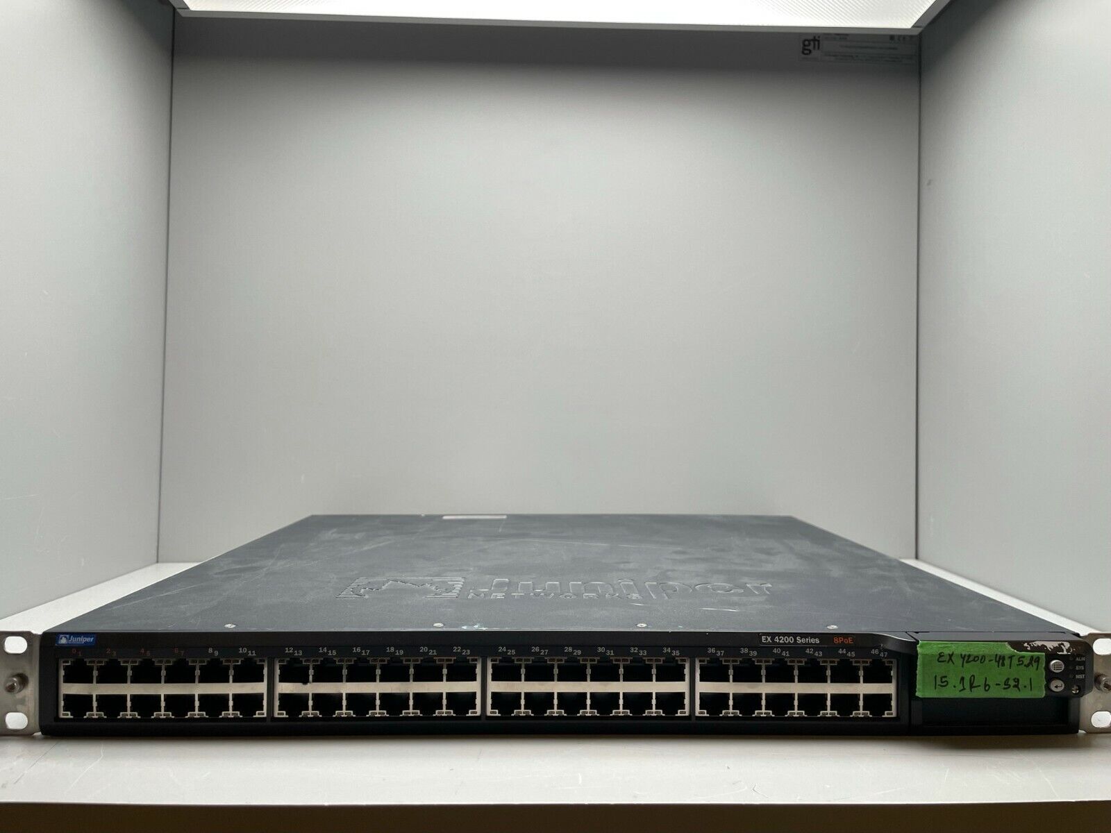 Juniper Networks EX4200-48T 48-Ports Rack-Mountable Ethernet Switch