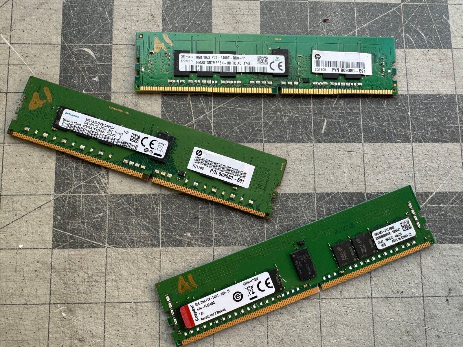 8GB X 1 Mix Brands 8GB RAM PC4-19200 DDR4-2400T ECC SERVER Desktop
