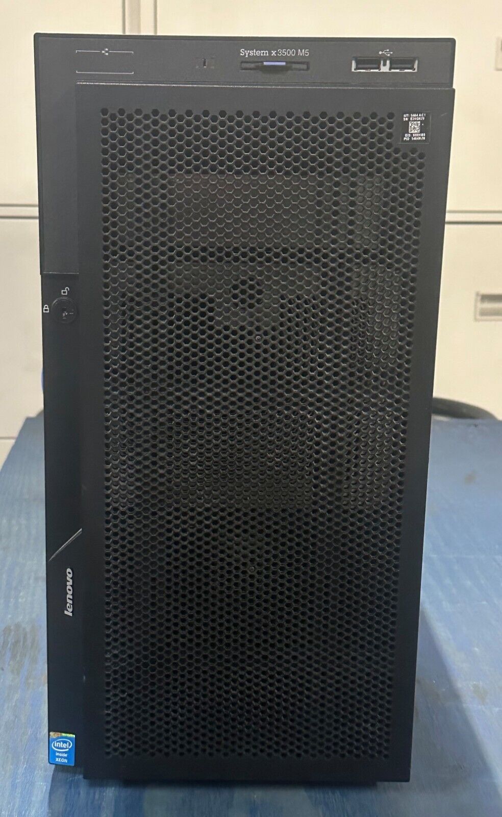 Lenovo IBM x3500 M5 Tower Server E5-2670 V3 2.30GHz
