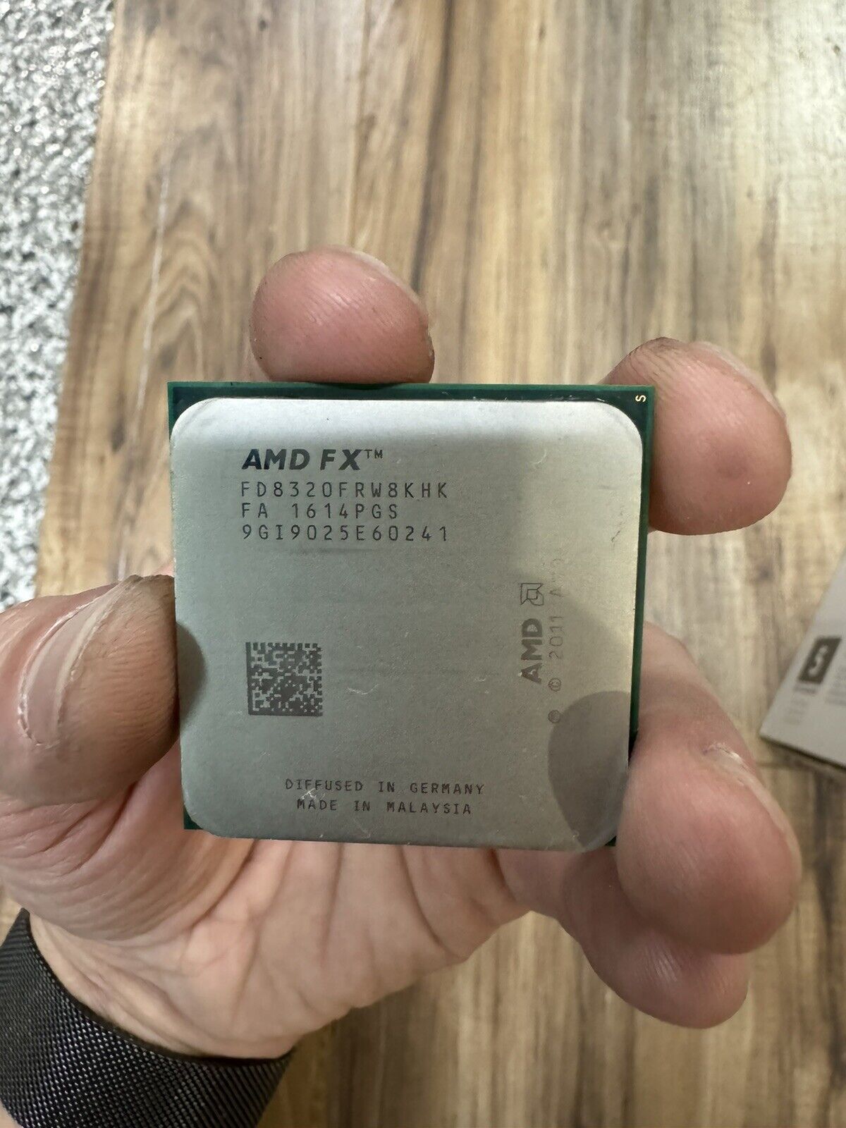 TESTED WORKING FD8320FRW8KHK AMD FX-8320 3.5GHZ 8 Core AM3+ Desktop CPU