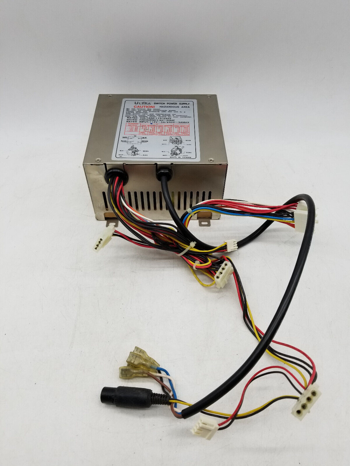 Vintage Ultra Power Supply 200W 8-Pin Mini DIN, 4-Pin for Switch