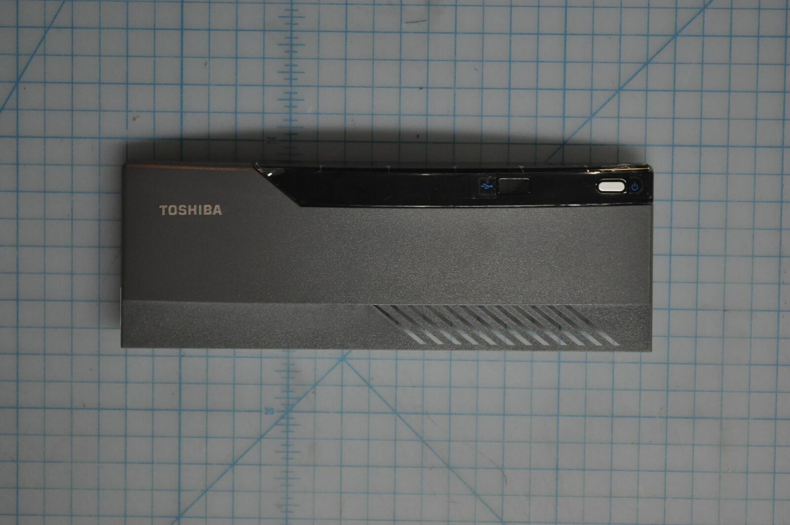 Toshiba Front Bezel Surepos 300 00U0002