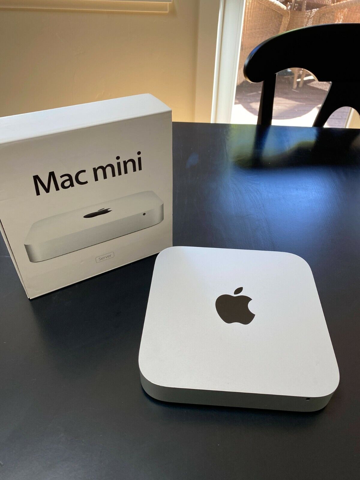 Apple Mac mini Server edition - MC936LL/A 2GHz Intel iCore i7 + 8GB RAM