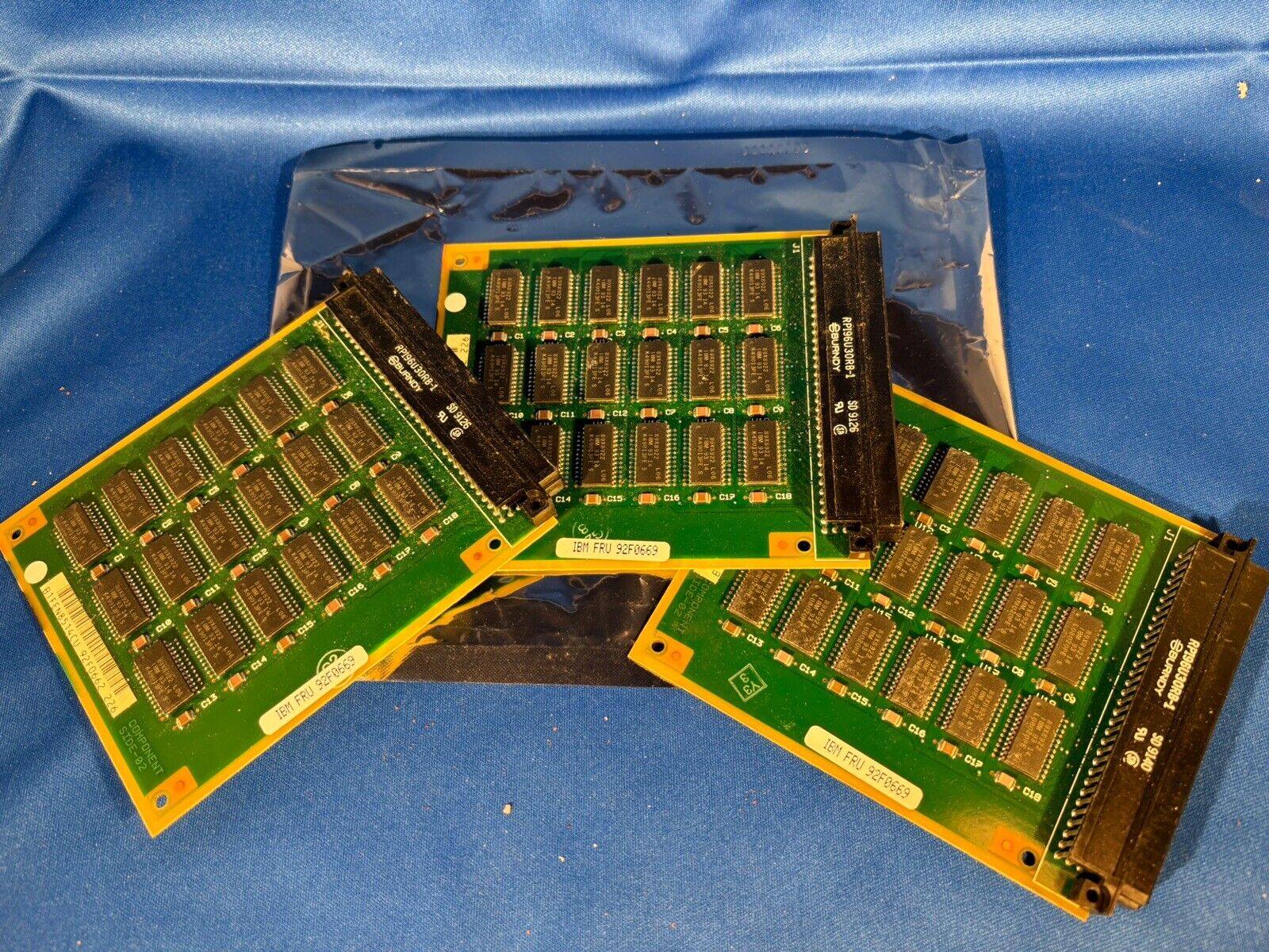 Vintage 3 of 92F0669 IBM 2MB 8580 MEMORY FOR PS/2 MODEL 80 -NOT Recently Tested
