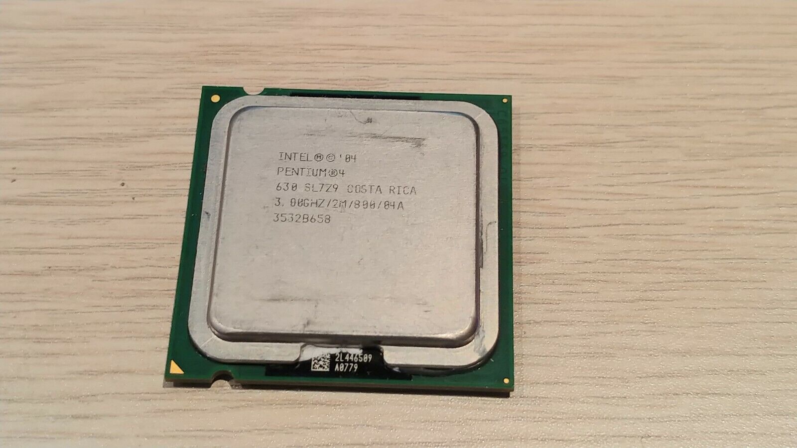 Intel Pentium 4 630 CPU SL7Z9 3.00GHz CPU Processor