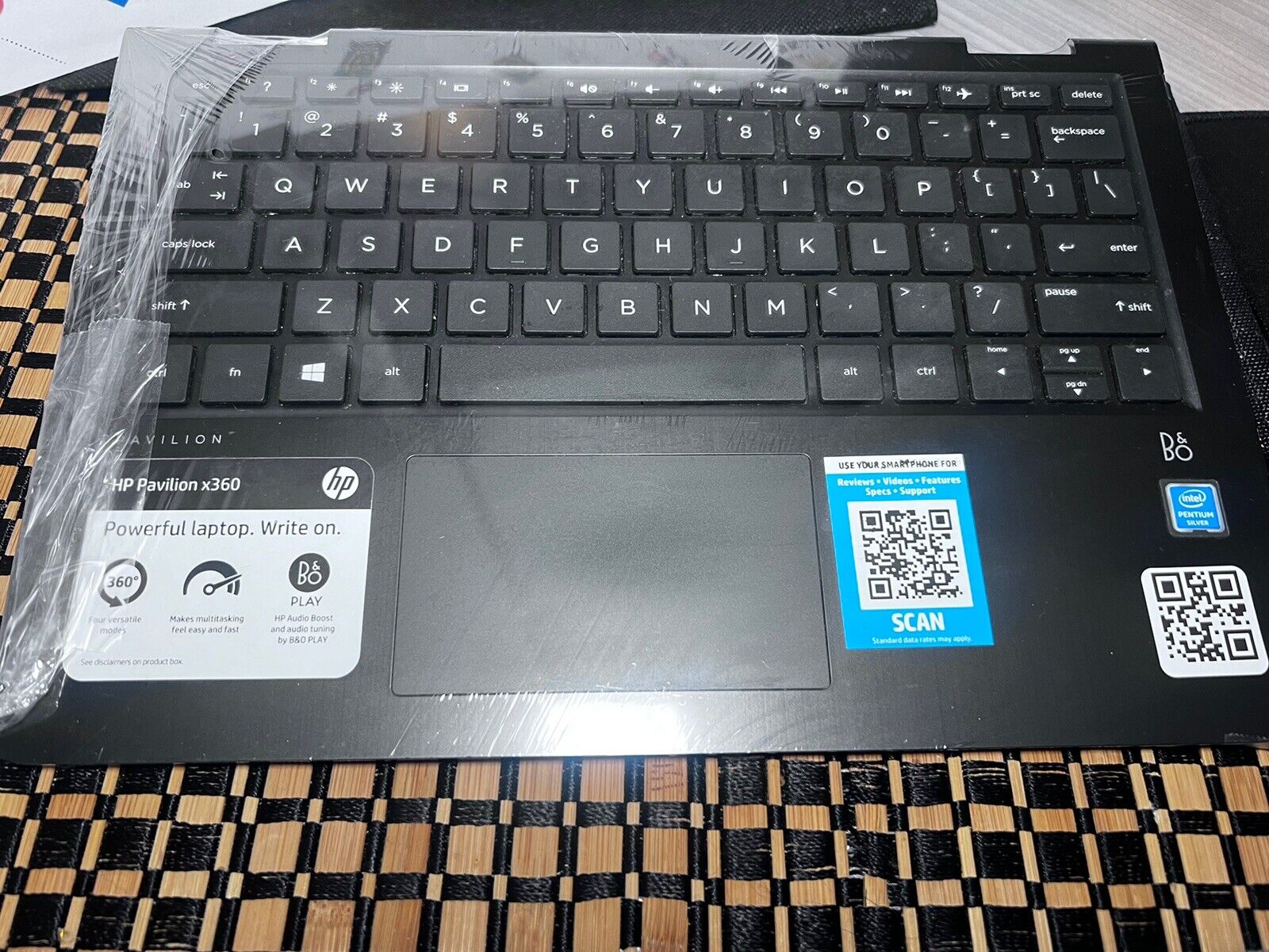 HP Pavilion X360 11m-ad113dx Palmrest Touchpad Keyboard And Touchpad Used As Is