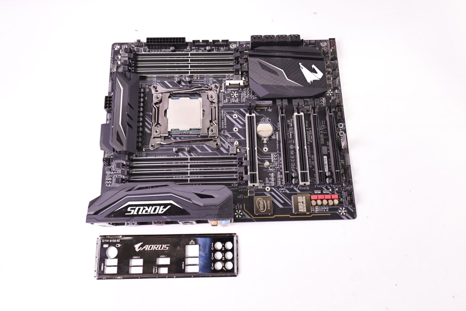 GIGABYTE X299 AORUS GAMING 3 PRO MOTHERBOARD W/ CORE I9-7900X 3.3GHZ PROCESSOR