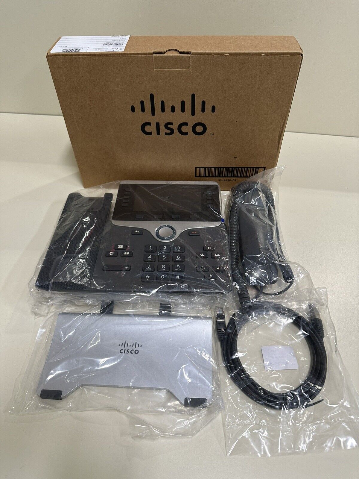 Cisco 8841 CP-8841-K9 VoIP Business IP Phone (Charcoal)