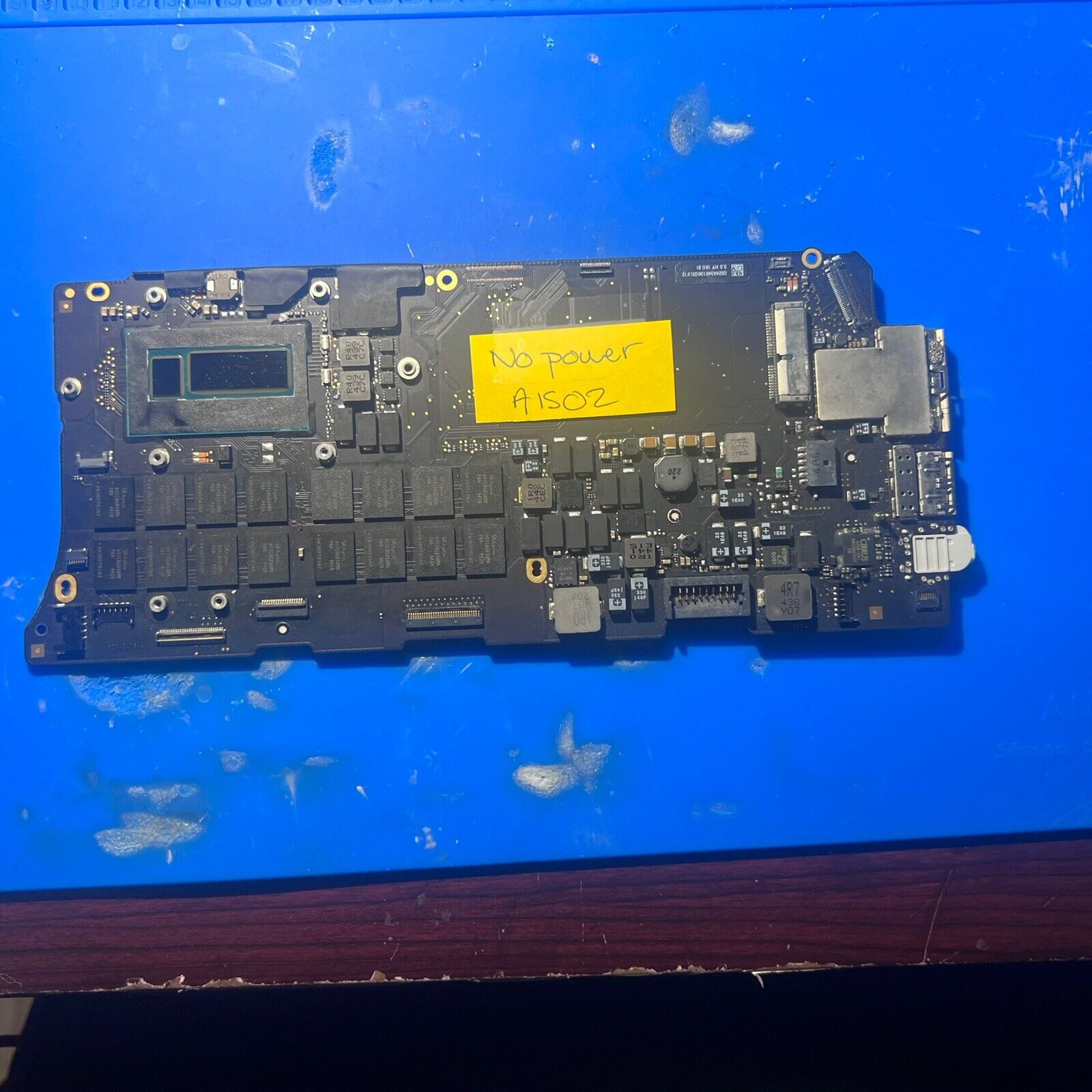 Macbook Pro Logic Board - A1502 820-3476-A For Parts - POWER ISSUES