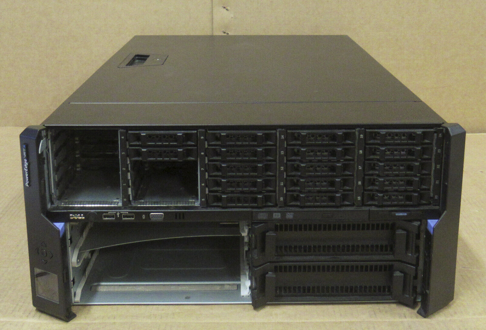 Dell PowerEdge VRTX for blade servers 9.6TB HDD 1x Perc8 4x 1100W PSU 1x CMC