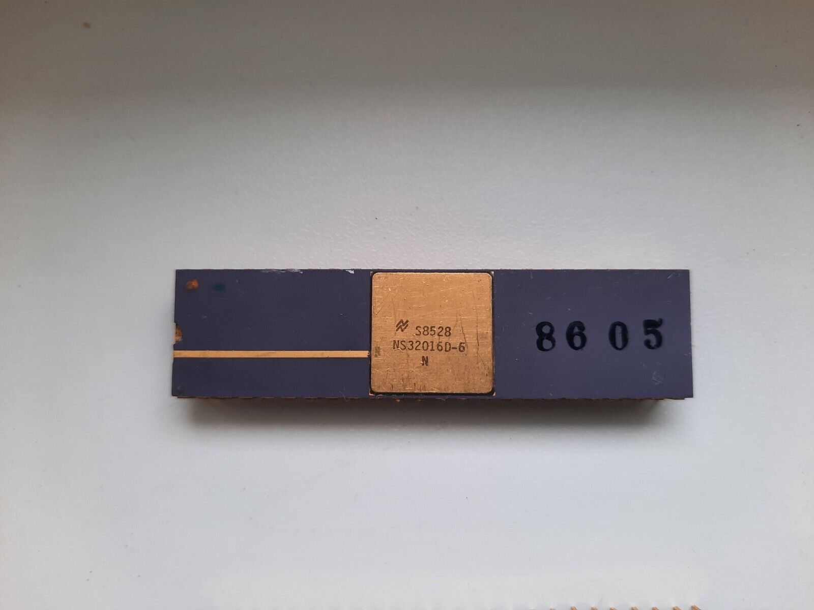 NS32016D-6 Rev N 16bit 6MHz 32k CPU rare Vintage National Semiconductor CPU GOLD