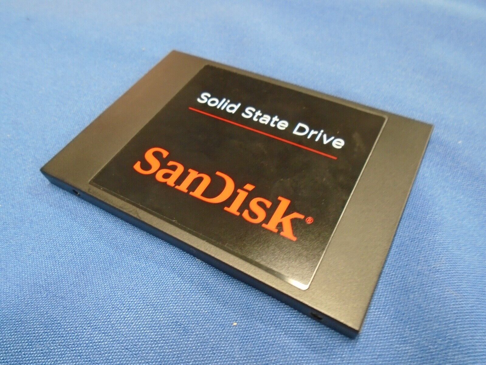 GENUINE\'\' SANDISK Internal SSD Solid State Drive 64GB SDSSDP-064G 2.5\