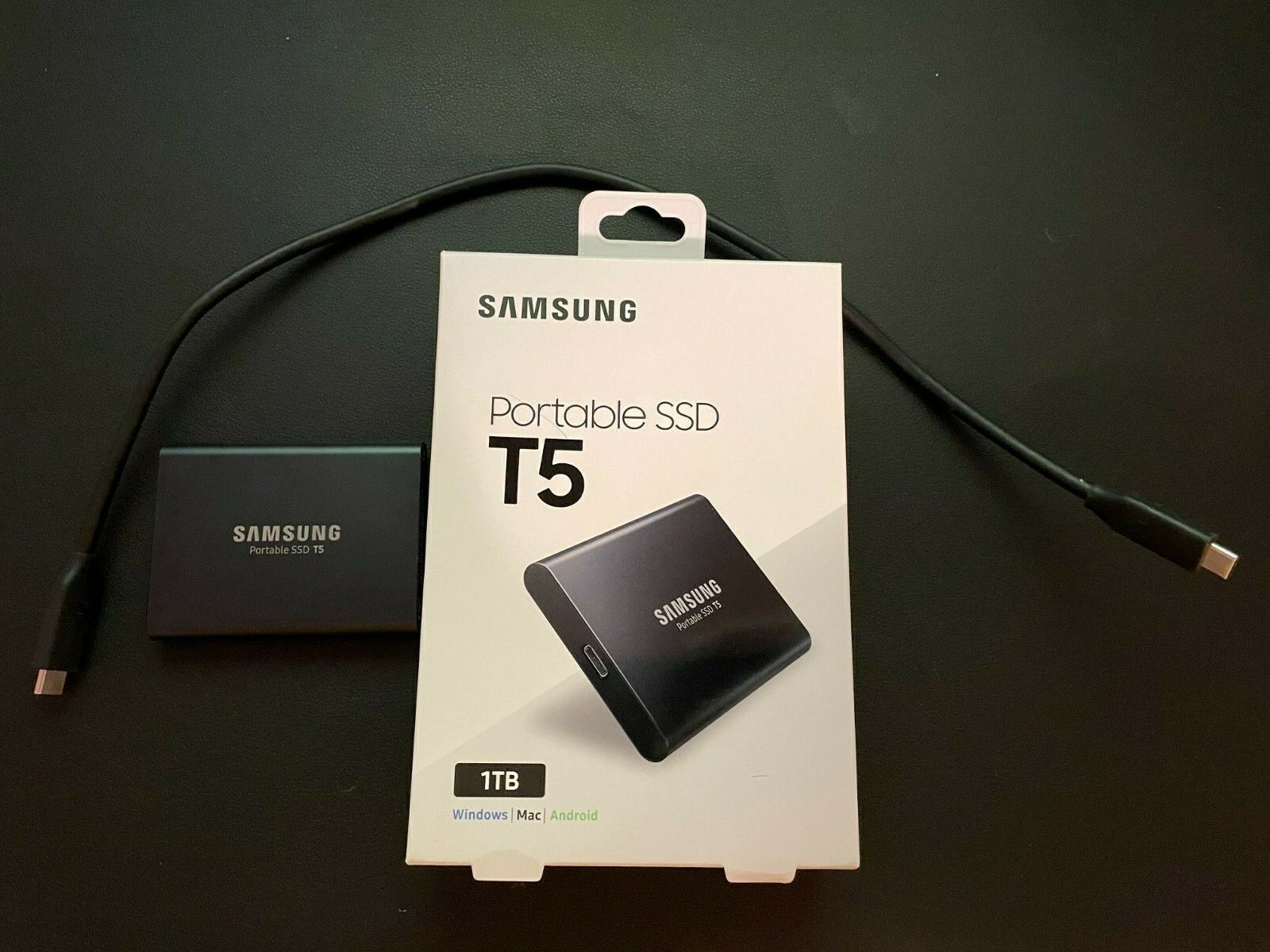 Samsung T5 1TB USB 3.1 Type-C External Portable SSD, - Black (MU-PA1T0B/AM)