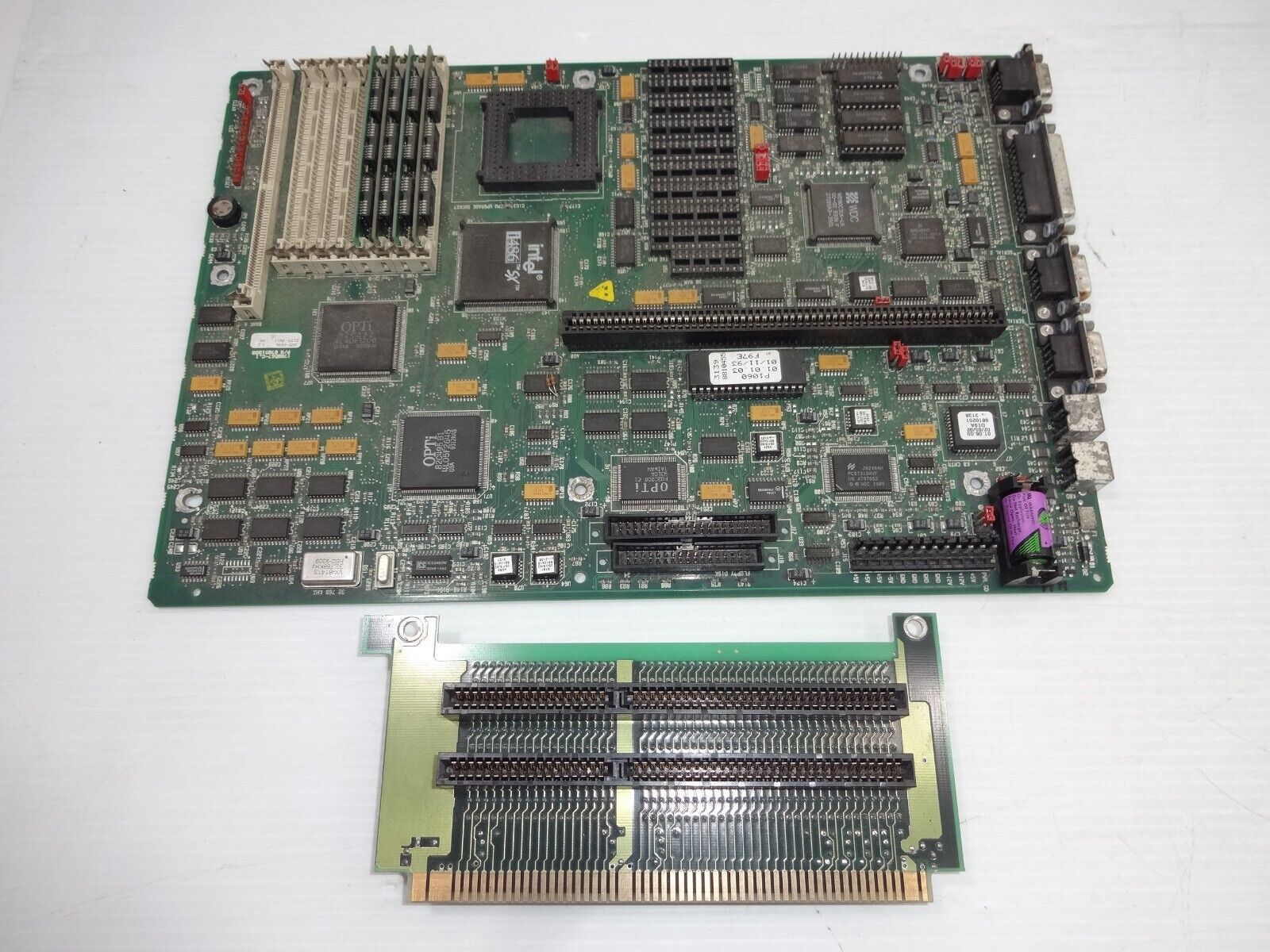 1700567 C.1 TANDY 486SX Motherboard WITH Processor Memory Riser Card