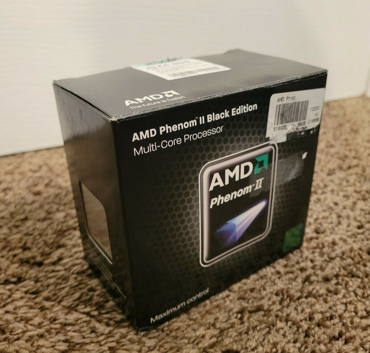 AMD Phenom II Black Edition Processor 965 (HDZ965FBGMBOX) - w/ Heatsink NO FAN