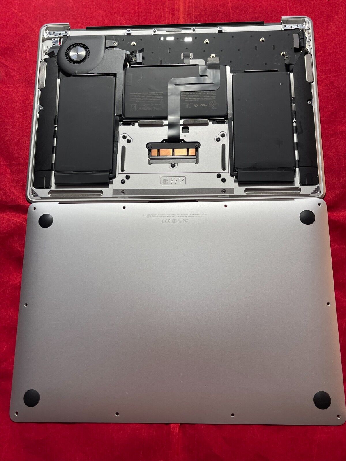 Original Apple MacBook Air 13 A1932 Silver Palmrest w Battery Keyboard BackPlate