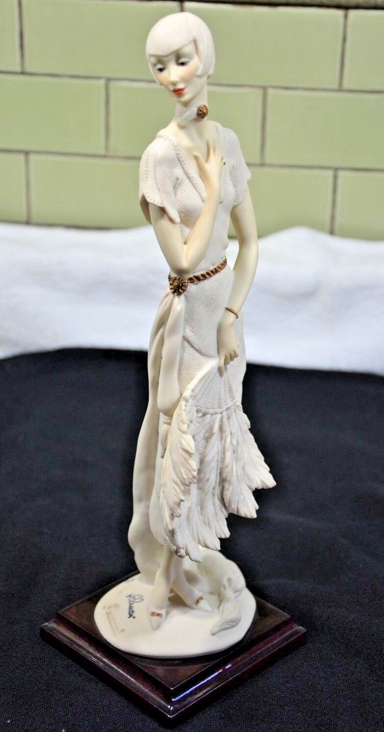VINTAGE CAPODIMONTE Florence  Giuseppe Armani figurines Lily 1987 13.5\
