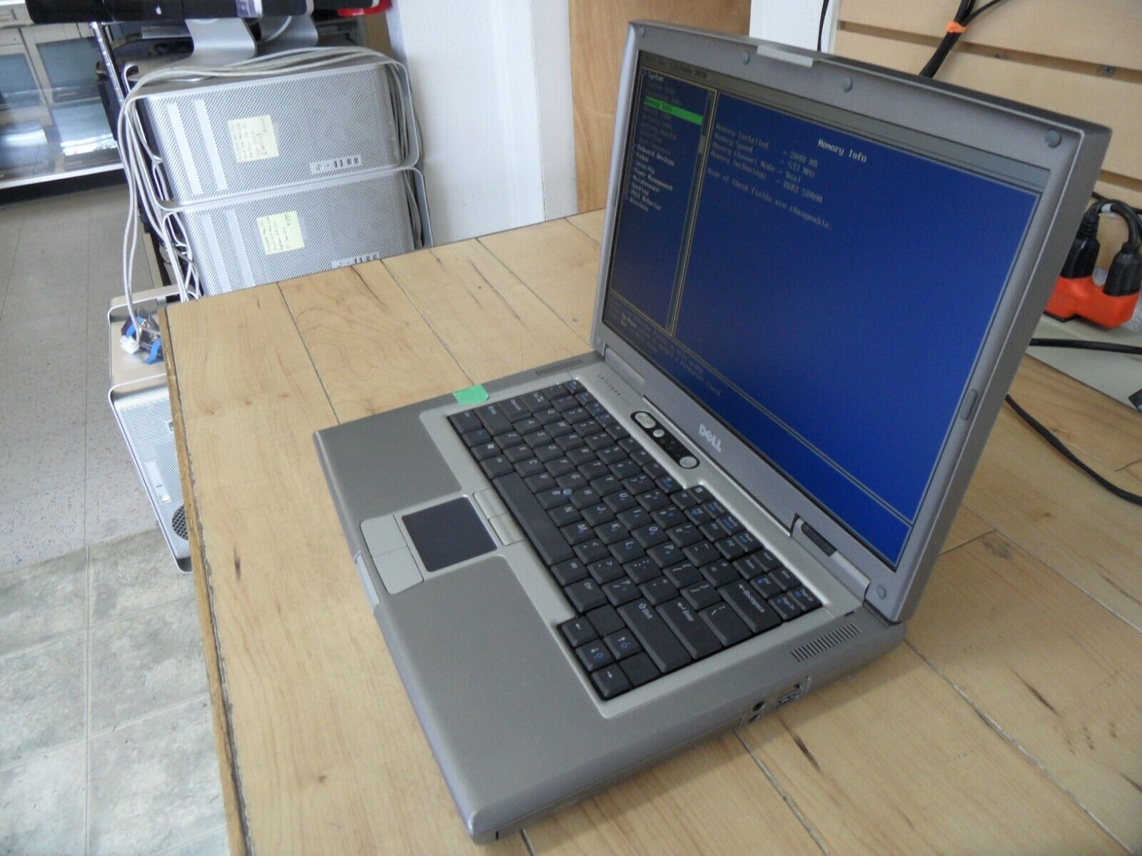 Dell Latitude D810 Laptop For Parts Posted Bios No Hard Drive