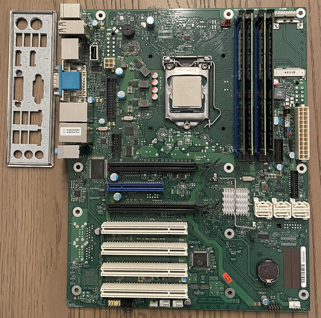 Fujitsu Server Motherboard W26361-W3352-Z4-04-36 16GB LGA1150 i3 4130 Siemens