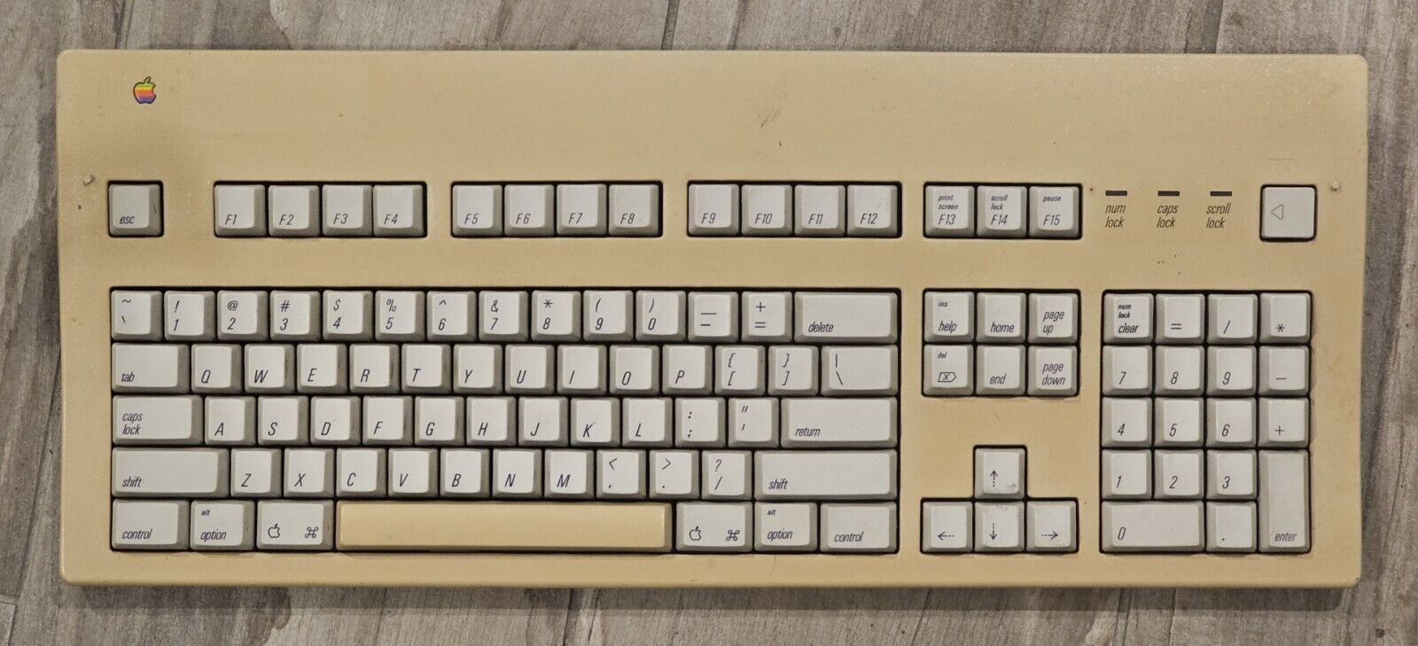 Apple Macintosh M3501 M0312 AEKII Vintage Alps Keyboard (EARLY MODEL)