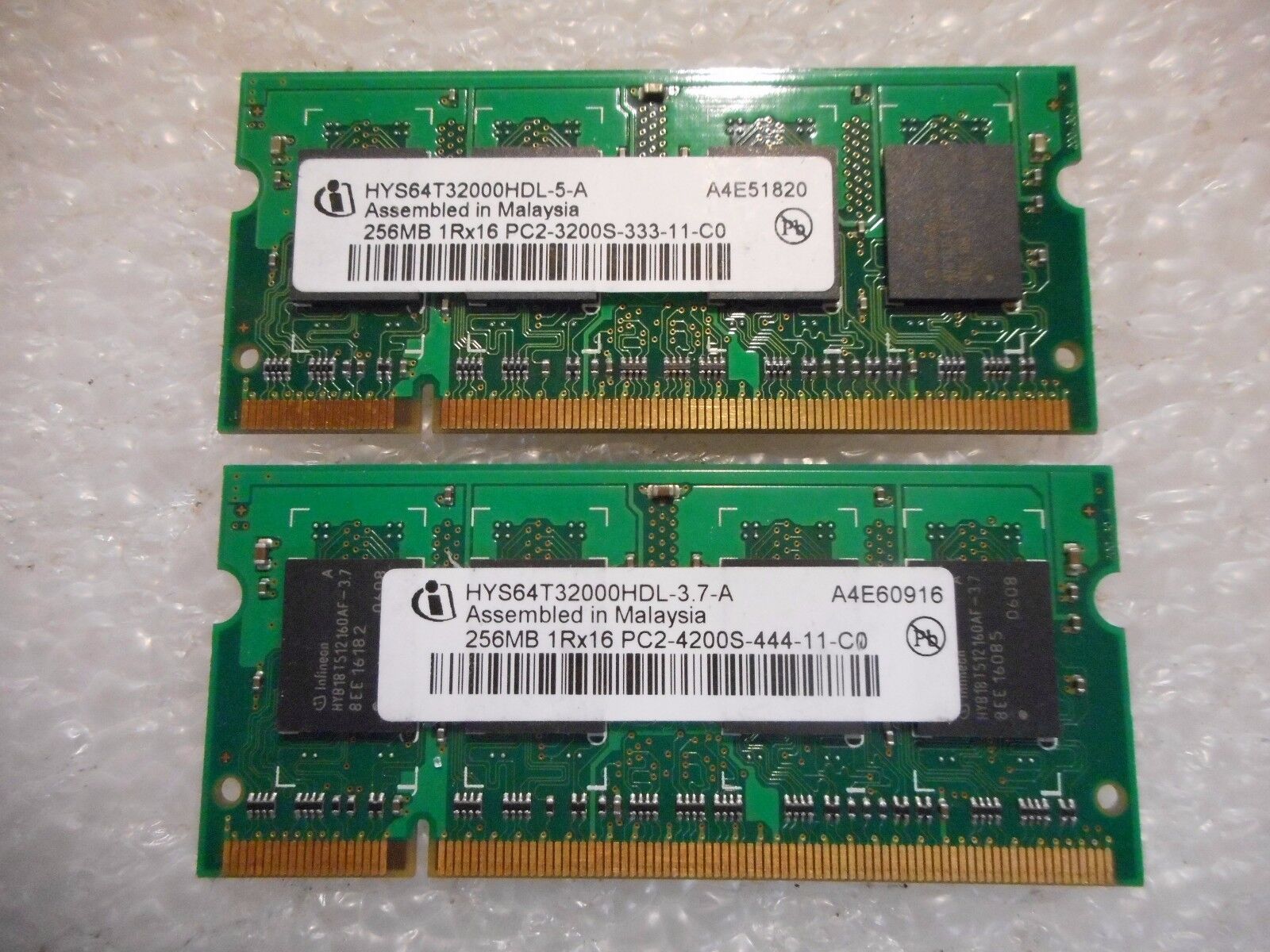 Infineon 512MB (2x256MB) PC2-4200S Laptop Memory 200 Pins HYS64T32000HDL 