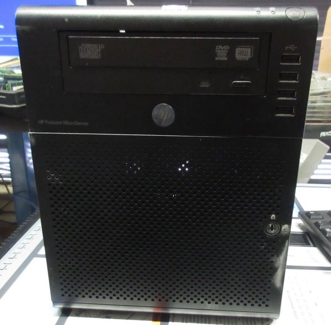 HP Proliant MicroServer, AMD Turion II N40L, 4GB RAM, DVD-RW, No HDD, 2x Trays