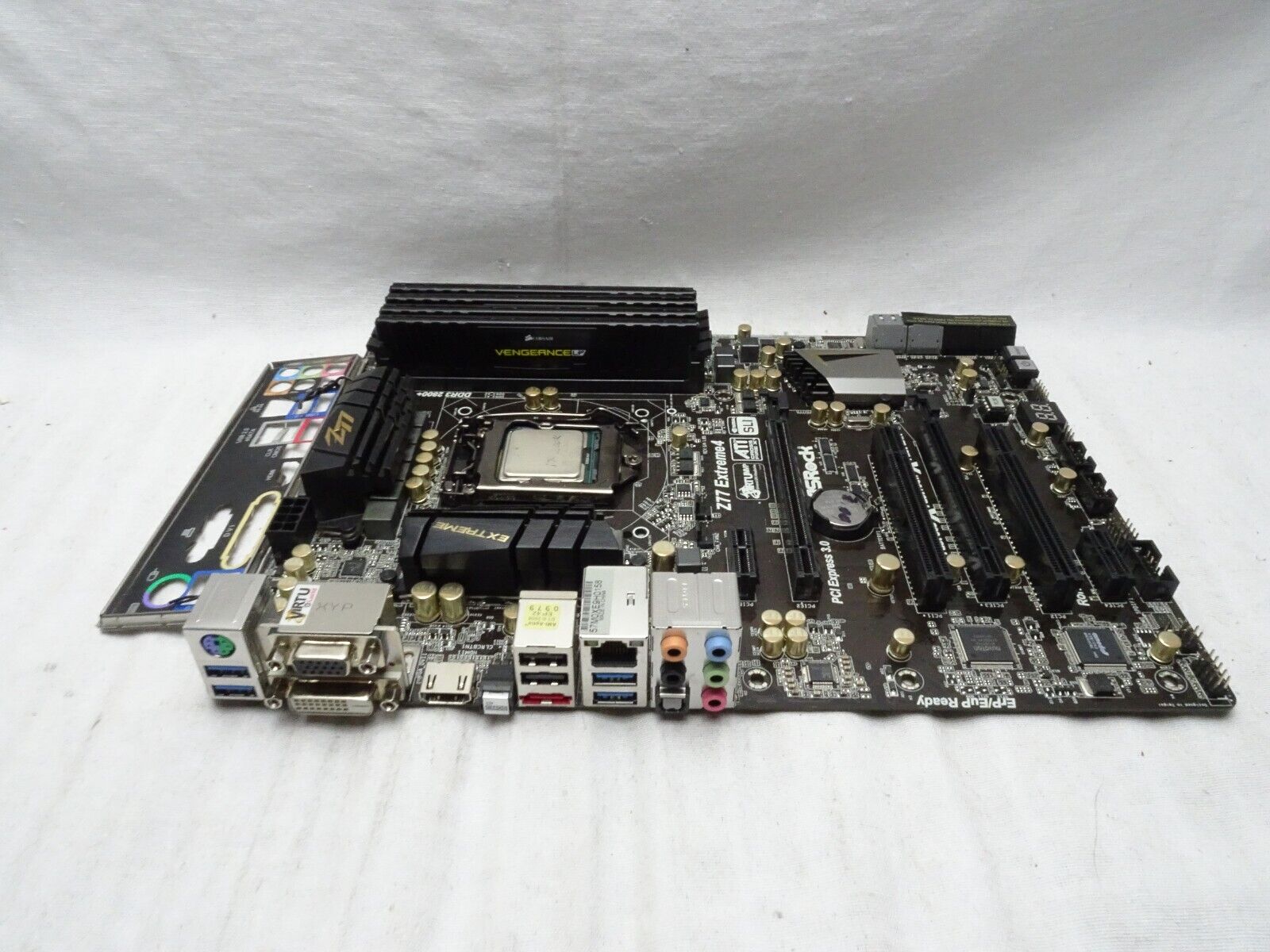 ASRock Z77 Extreme4 Motherboard | (READ)