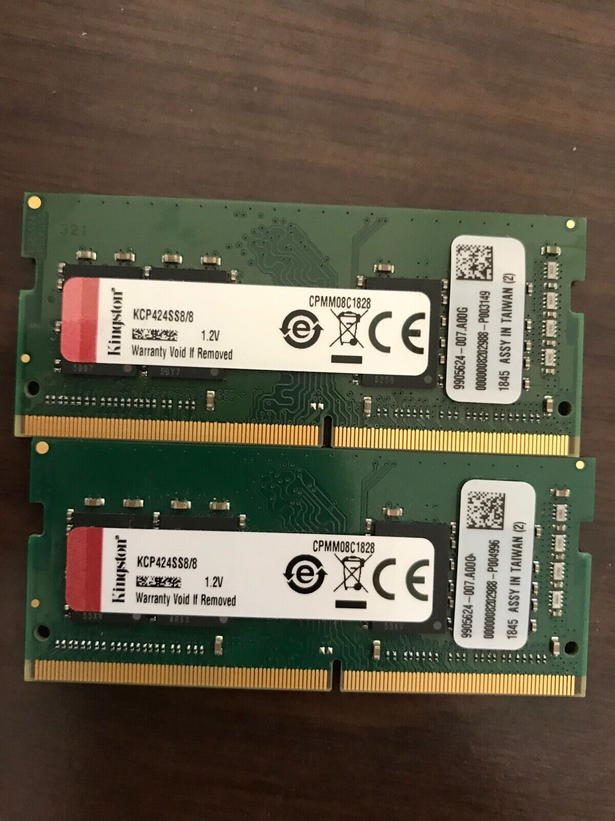 Lot of 2 Kingston KCP424SS8/8 8GB DDR4 SDRAM Memory