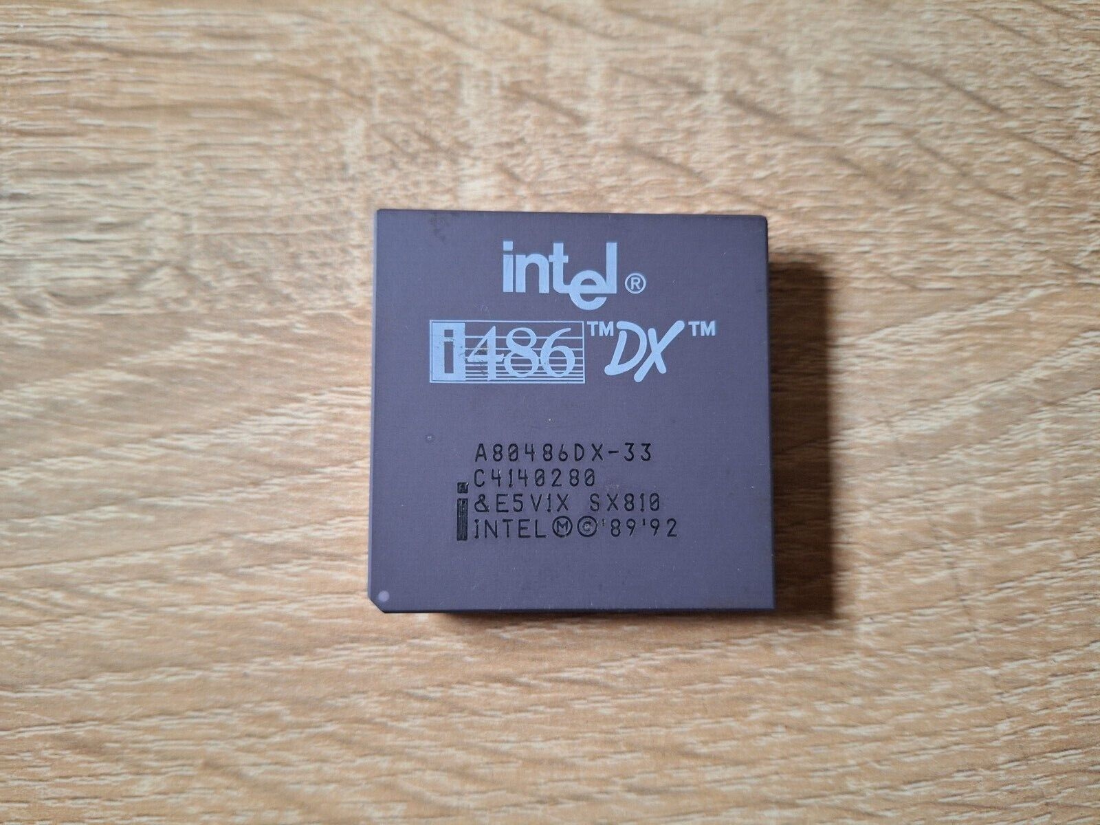 Intel A80486DX-33 SX810 SX729 SX419 486DX-33 vintage CPU GOLD