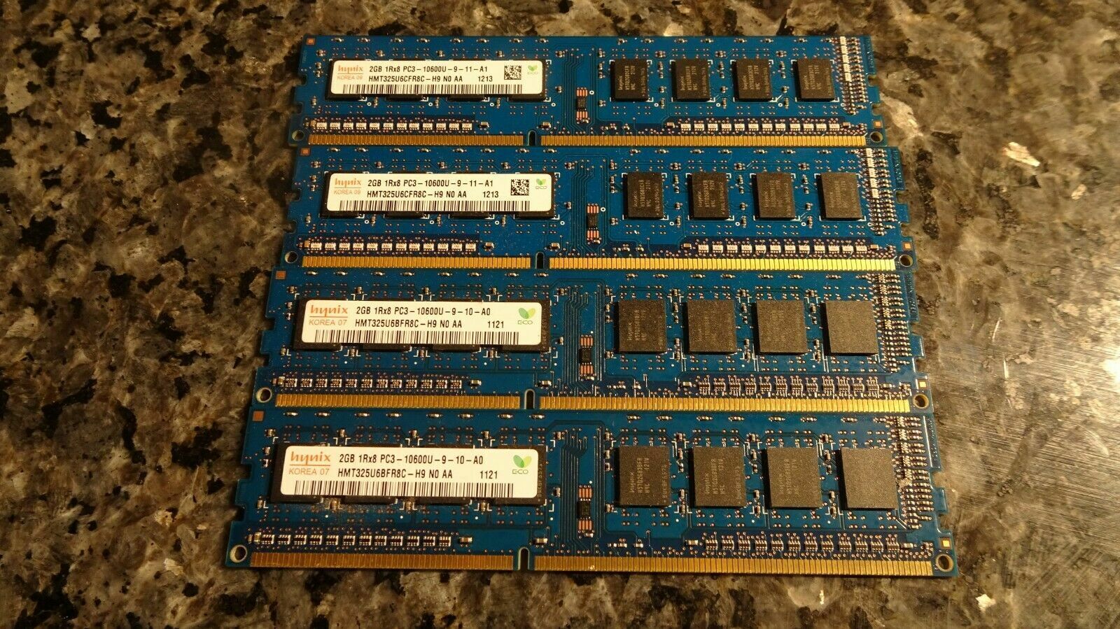 Genuine Hynix 8GB Memory (4X2GB) HMT325U6CFR8C-H9  1Rx8 PC3-10600U-9-11-A1