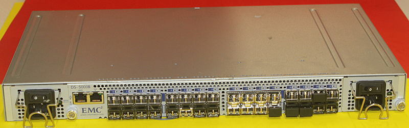EMC DS-5000B Brocade BR-5020-0001 5000 With 32 Active Ports 32x 4GB SFP 5xAvail