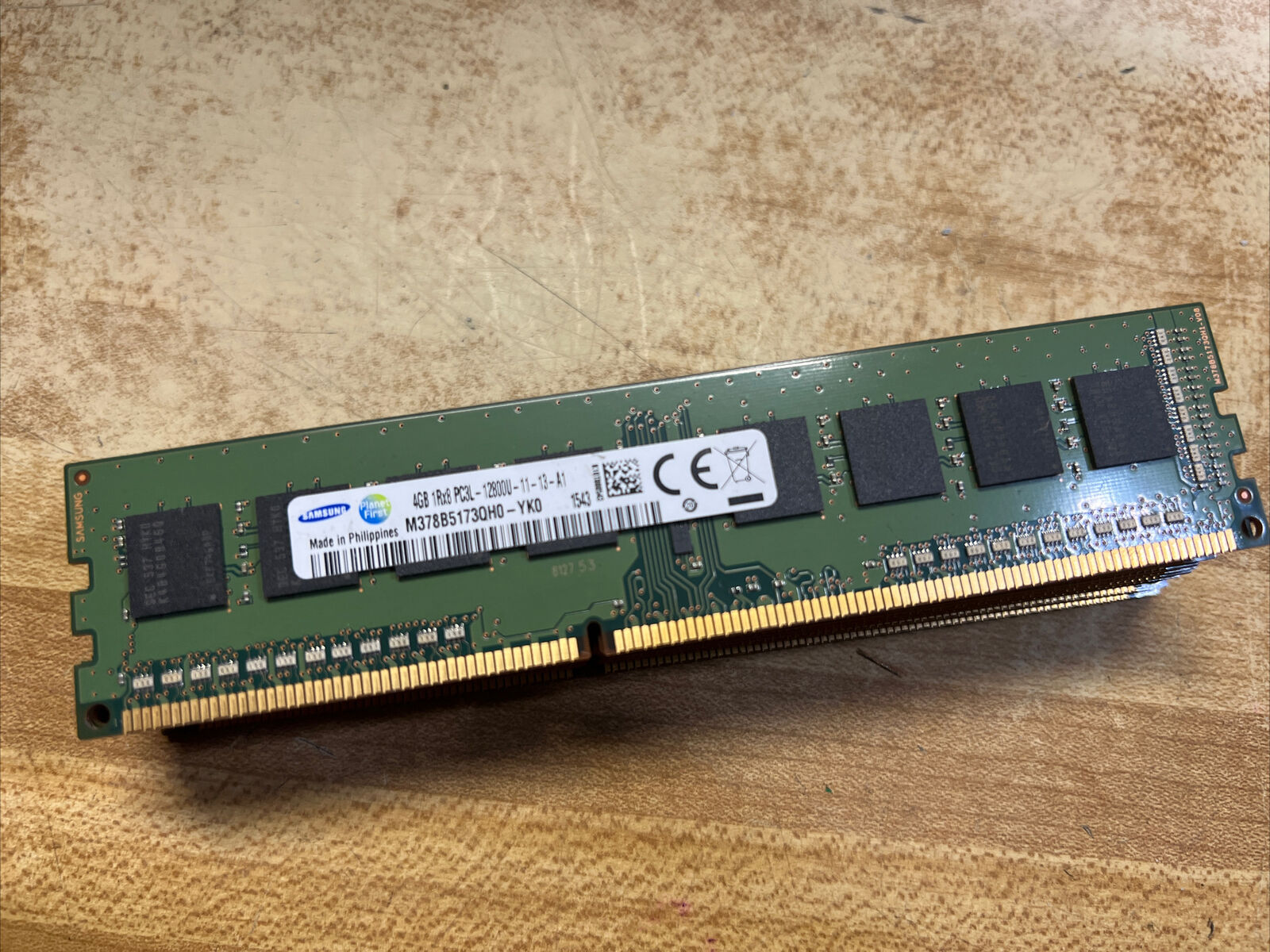 Samsung 44GB (11x4GB) 1Rx8 PC3L-12800U-11-13-A1 DDR3L-1600 RAM Memory