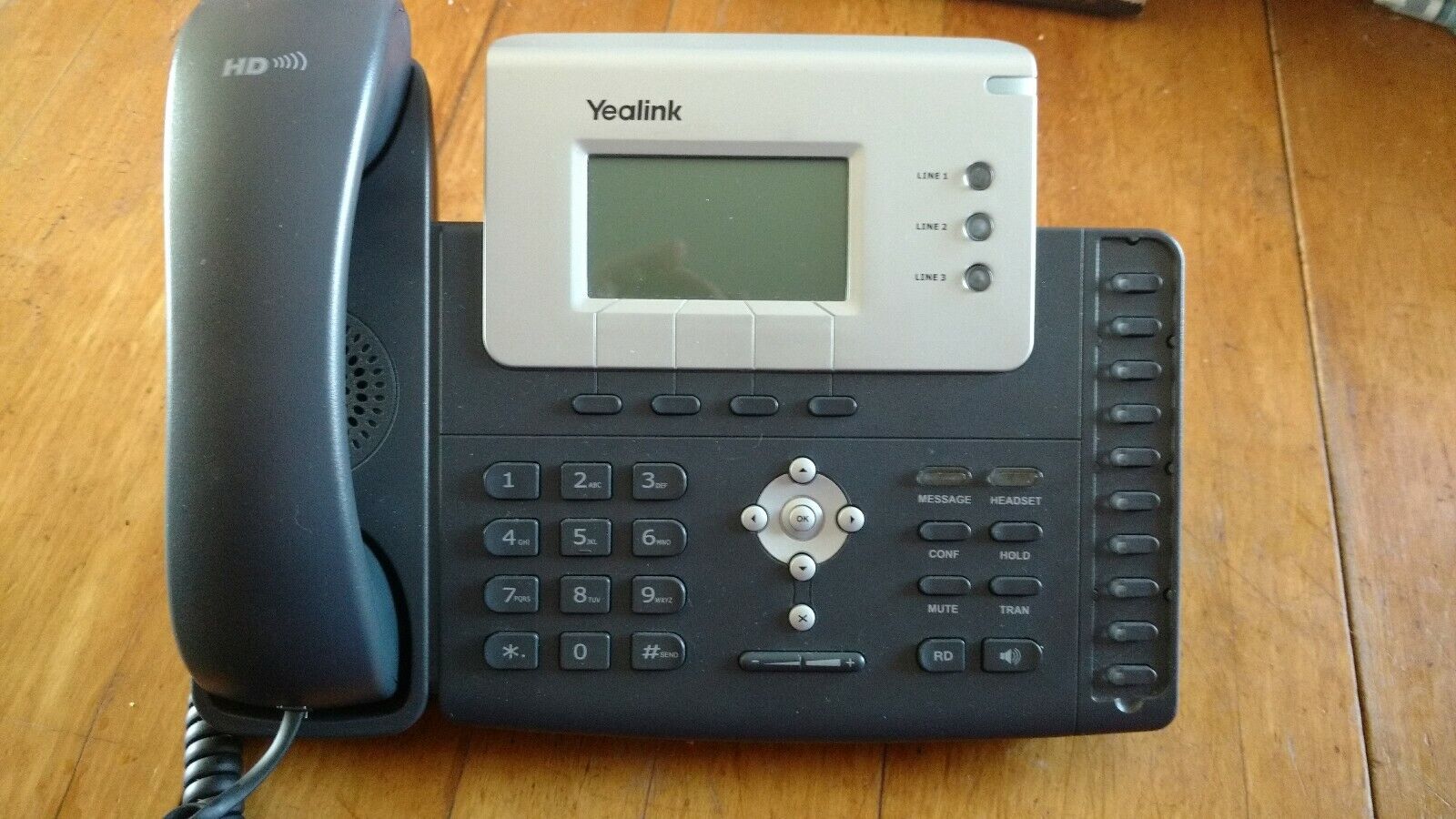 Yealink SIP-T26P Advanced IP Phone Voip Display Phone POE - HD Voice