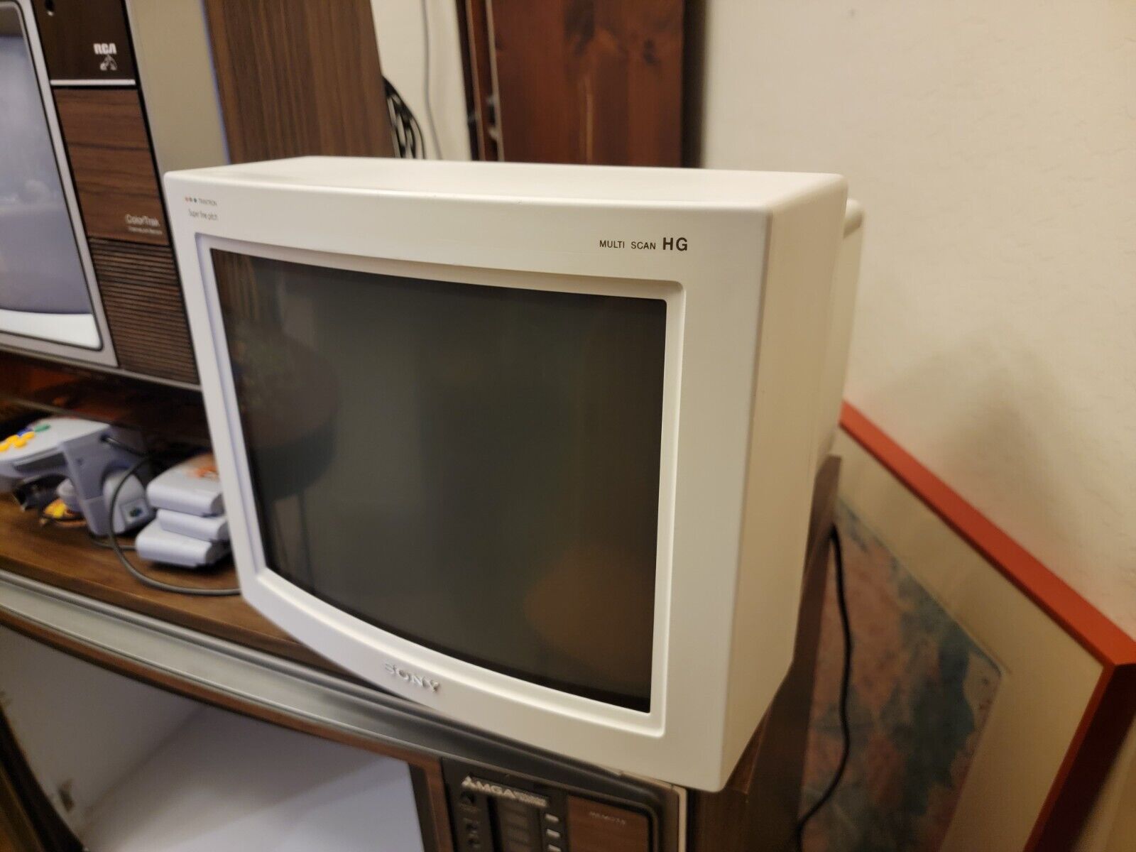 Sony Trinitron CPD-1304 9 PIN Analog Vintage CRT Monitor - Great for Retro PC