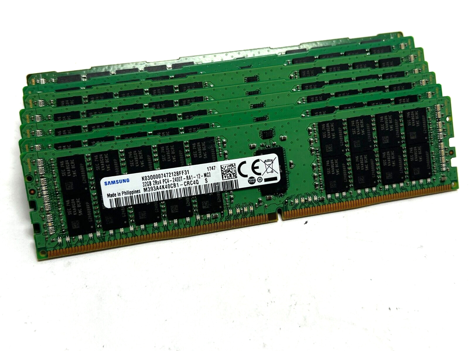 Lot of 8x 32GB (256GB) SAMSUNG M393A4K40CB1-CRC4Q PC4-19200 DDR4-2400MT/s ECC