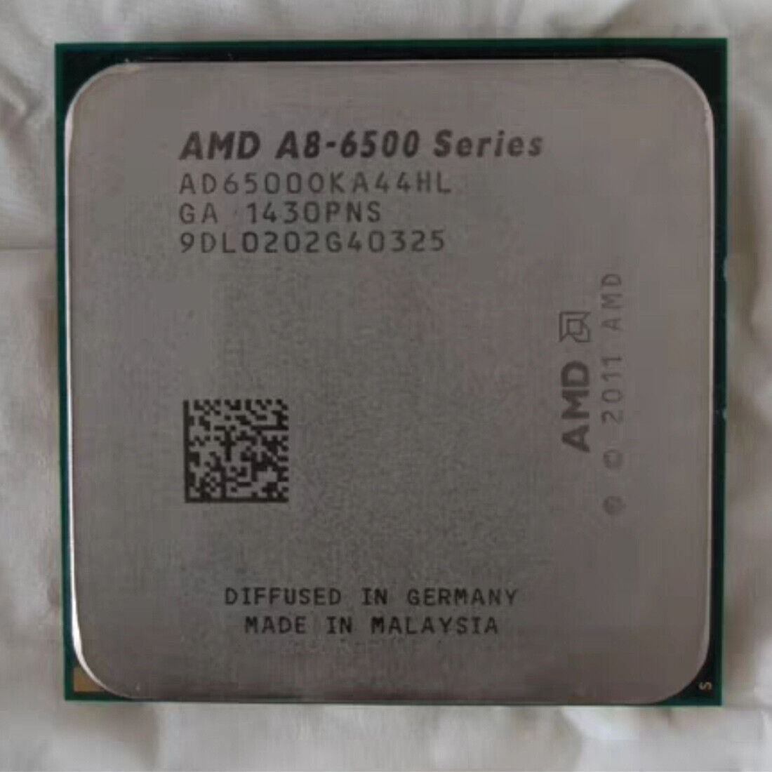 AMD A8-Series A8-6500 AD650BOKA44HL 3.5GHz Quad Core Socket FM2 Processor CPU