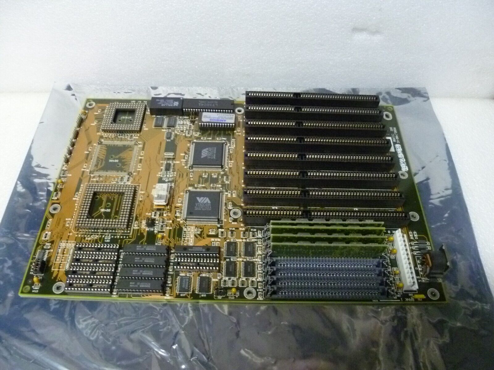 VINTAGE AMIBIOS AMERICAN MEGATRENDS 486-VC MOTHER BOARD