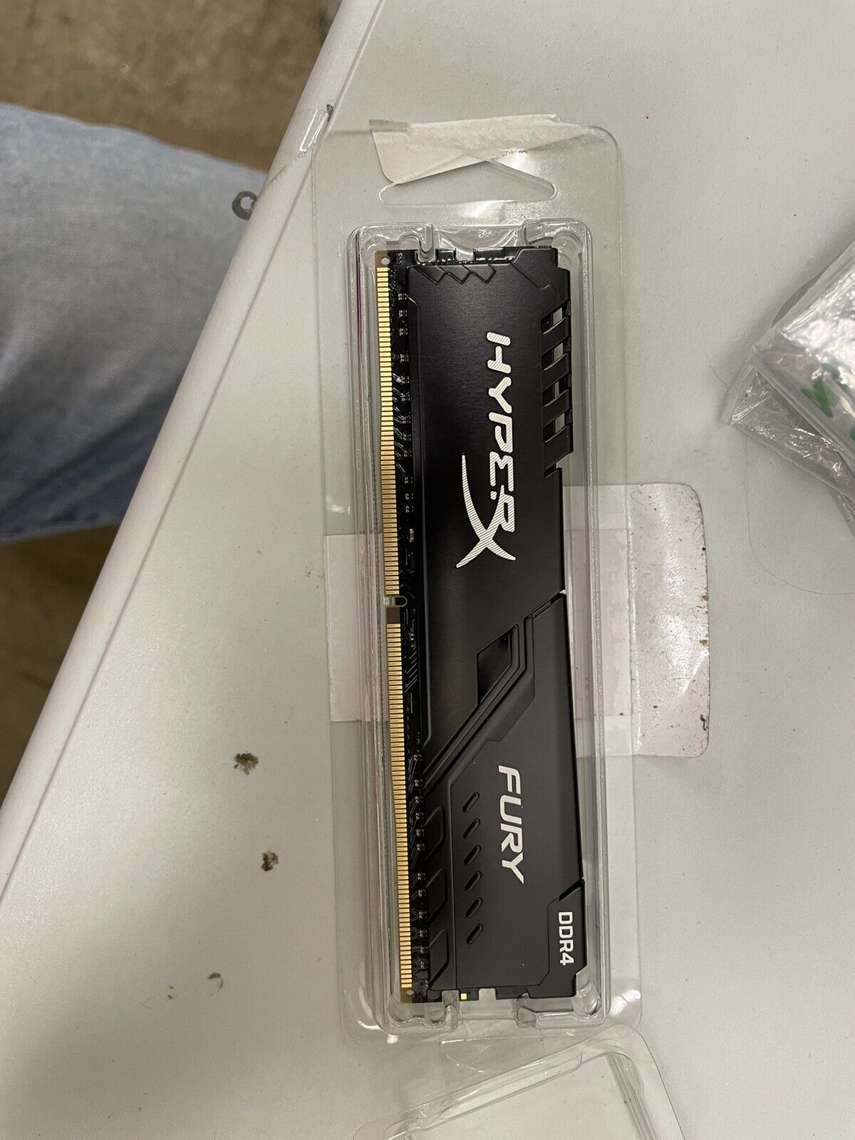 16GB Kingston HyperX Fury PC4-24000 3000MHz CL16 DDR4 Memory Module - Black