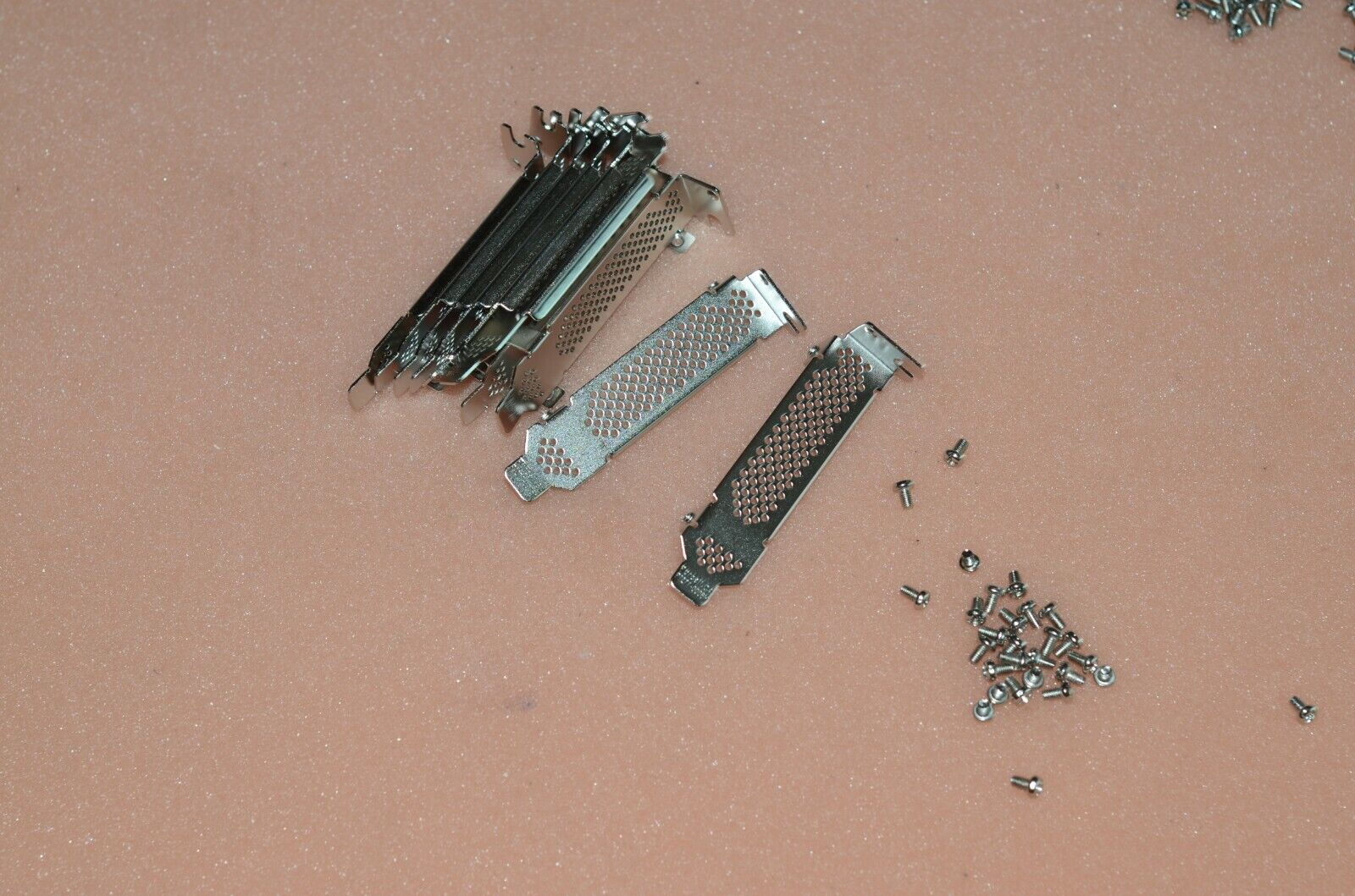 LOT OF10 Low-Profile Bracket for HP RAID P420 P440 H220 P430 H240 P410 P400 