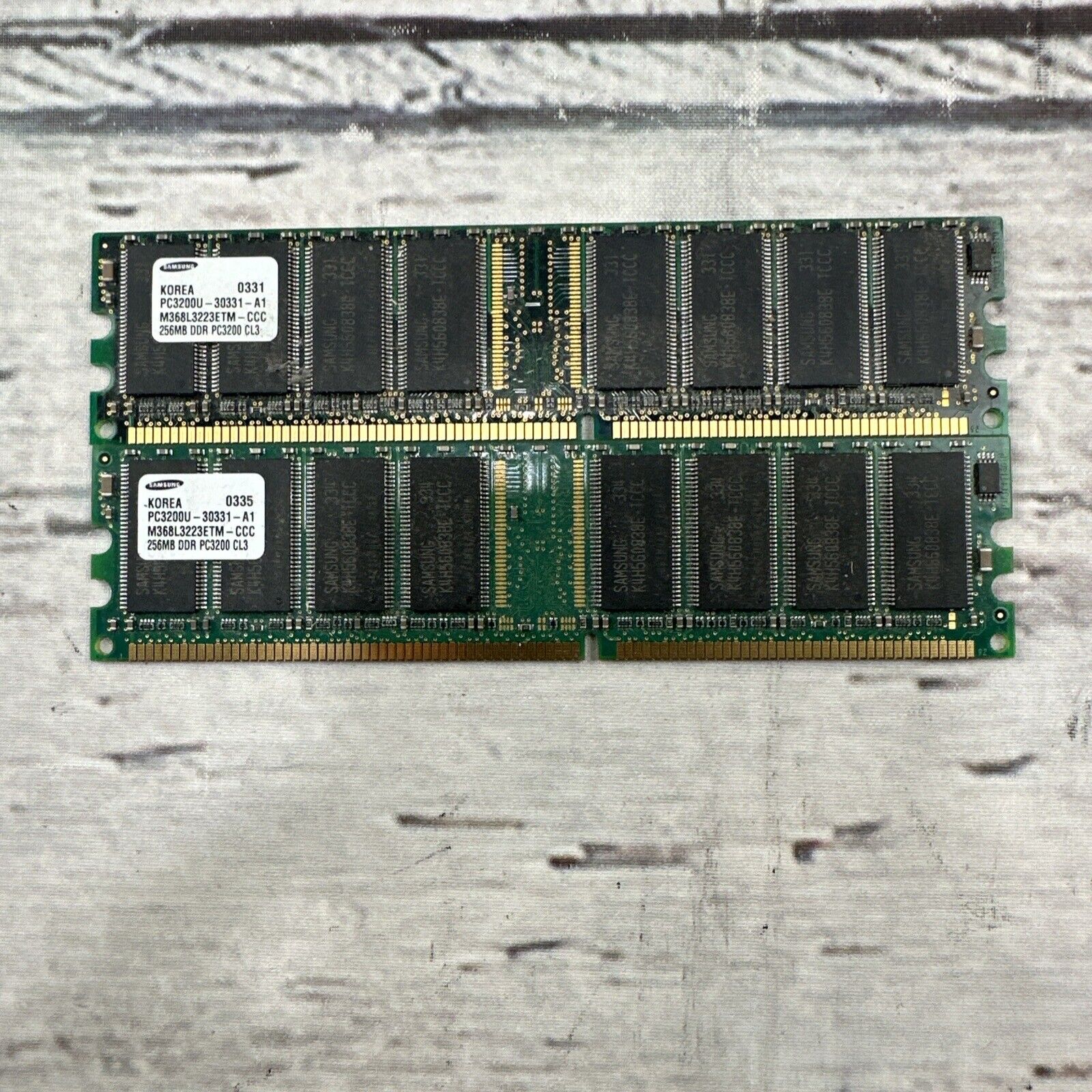 SAMSUNG 2GB (2x1GB) DDR PC3200U-30331-A1 1GB PC3200 CL3 Used