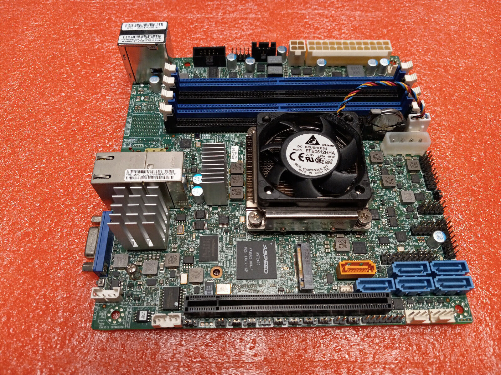SuperMicro X10SDV-4C-TLN2F Mini-ITX,Xeon D-1521 with active fan. NO I/O SHIELD.